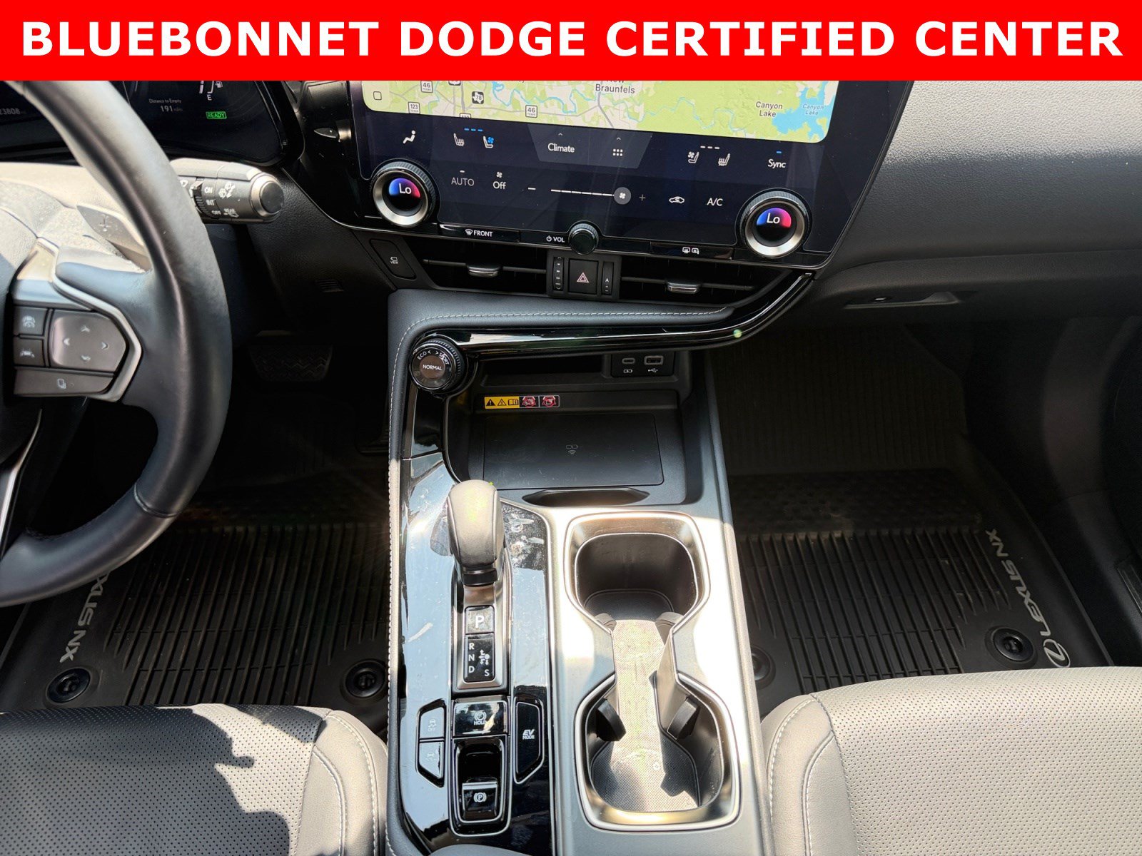 Used 2024 Lexus NX 350h AWD w/ Vision Package image 18