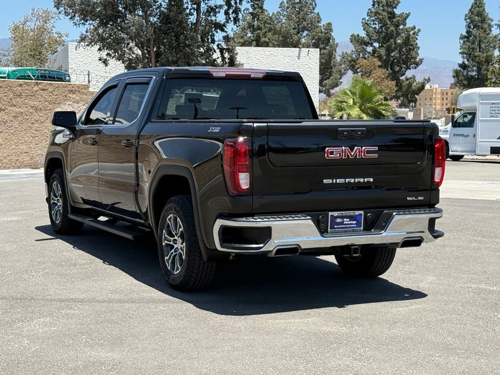 Used 2022 GMC Sierra 1500 SLE w/ X31 Off-Road Package AWD/4WD image 5
