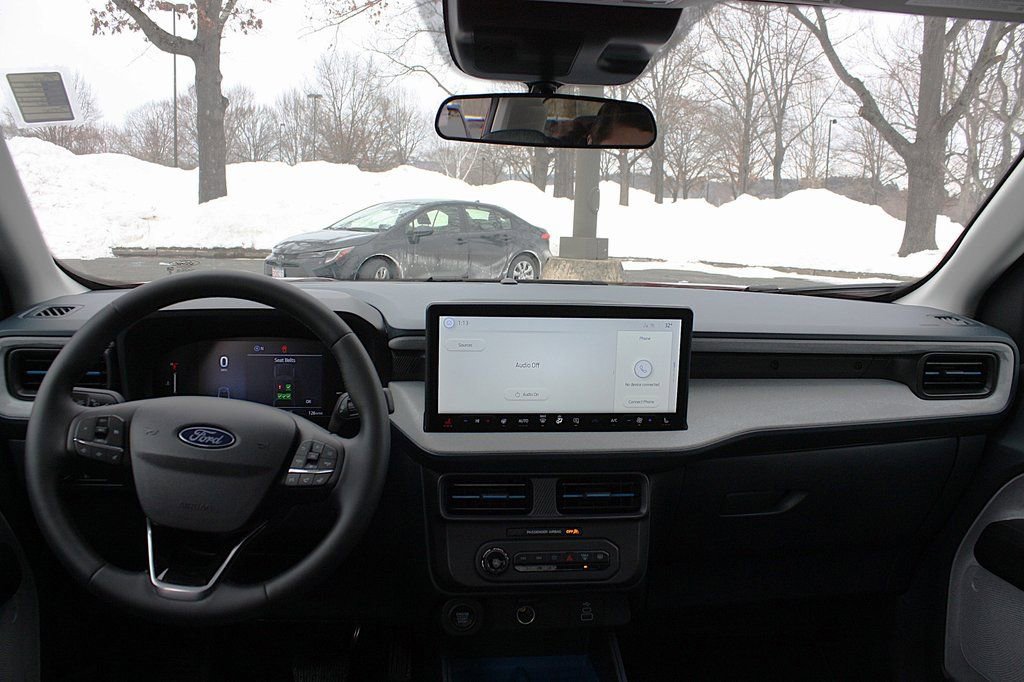 New 2026 Ford Maverick XLT w/ XLT Luxury Package image 13