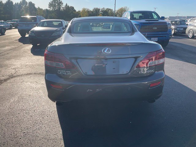 Used 2010 Lexus IS 250C w/ Luxury Pkg RWD image 4