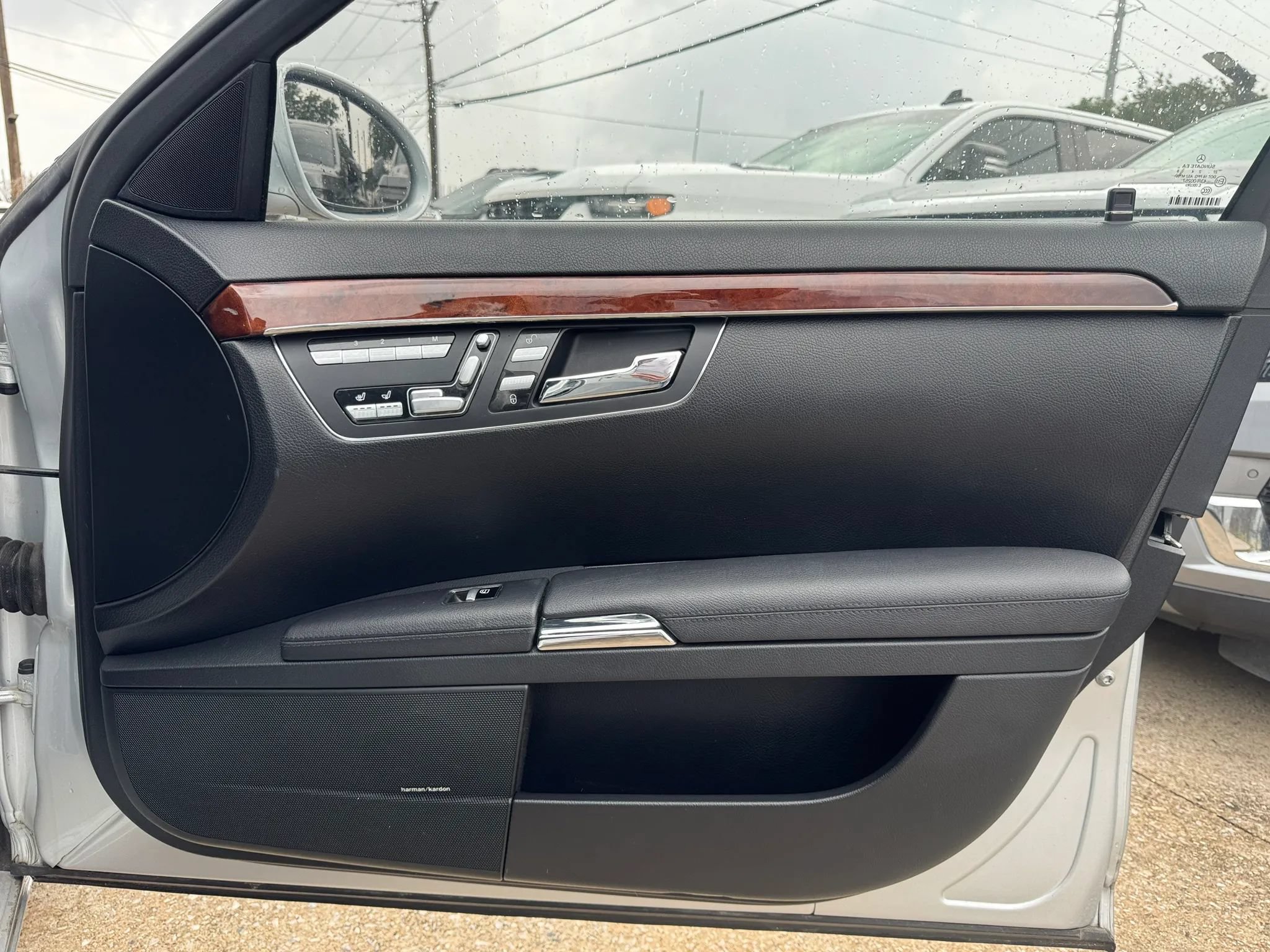 Used 2009 Mercedes-Benz S 550 image 28