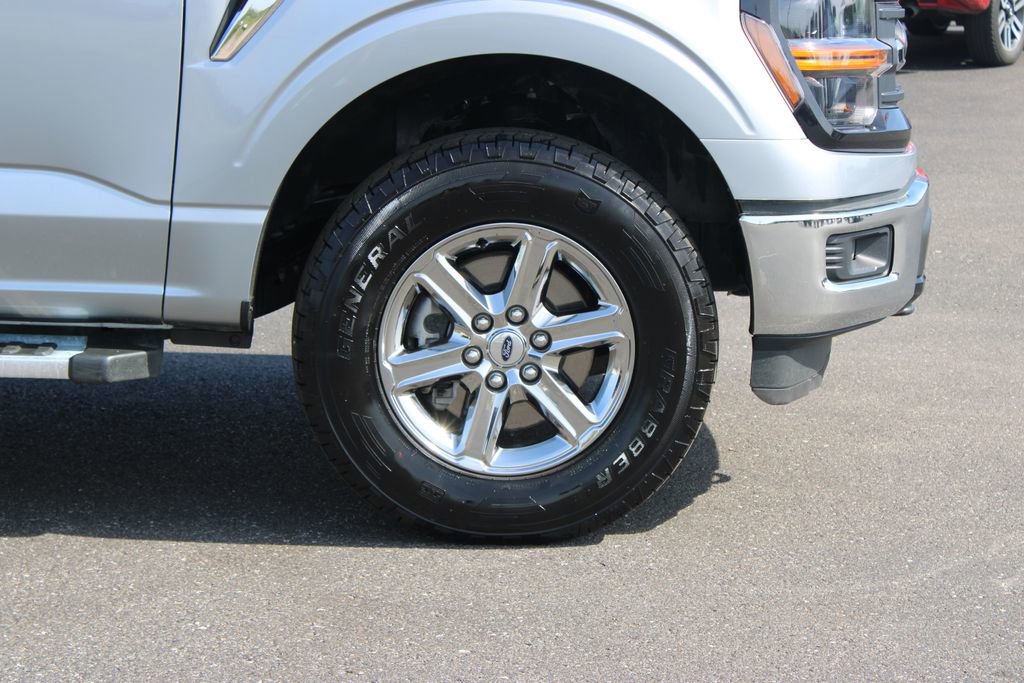 Used 2025 Ford F150 XLT w/ Equipment Group 301A Standard AWD/4WD image 12