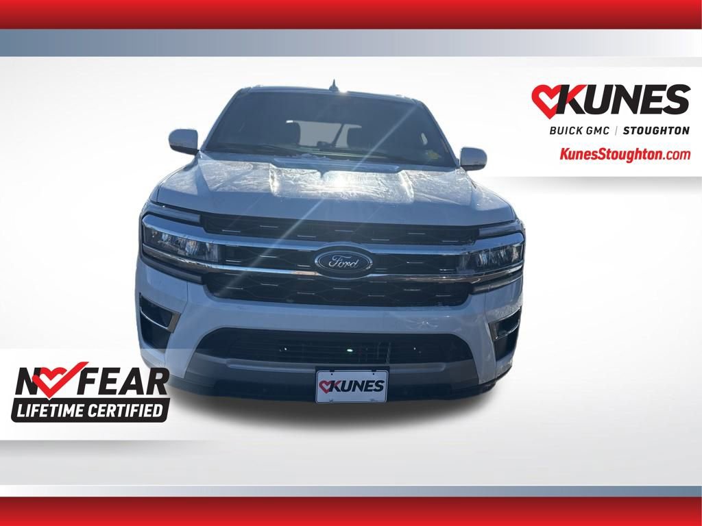 Used 2024 Ford Expedition Limited image 5
