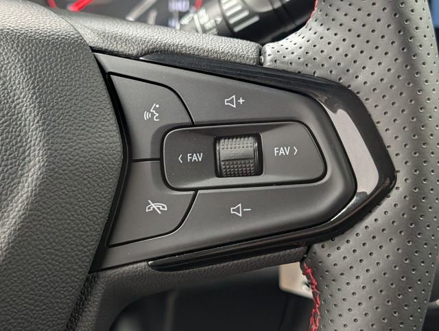 New 2026 Chevrolet Trax RS w/ Driver Confidence Package image 18