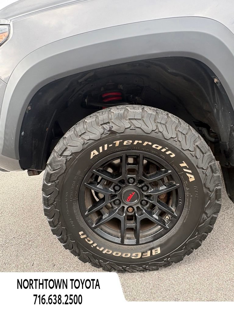 Used 2020 Toyota Tacoma TRD Pro AWD/4WD image 18