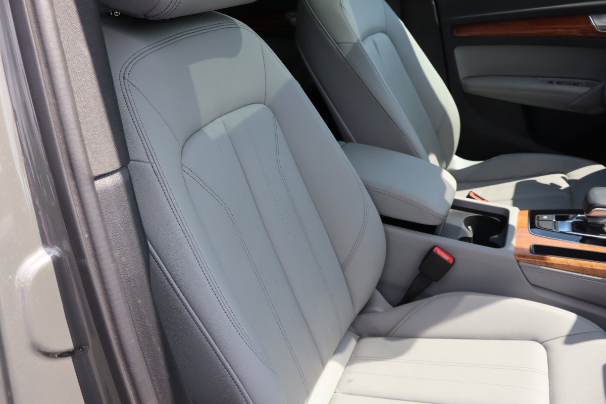 Used 2023 Audi Q5 2.0T Premium Plus w/ Premium Plus Package AWD/4WD image 20