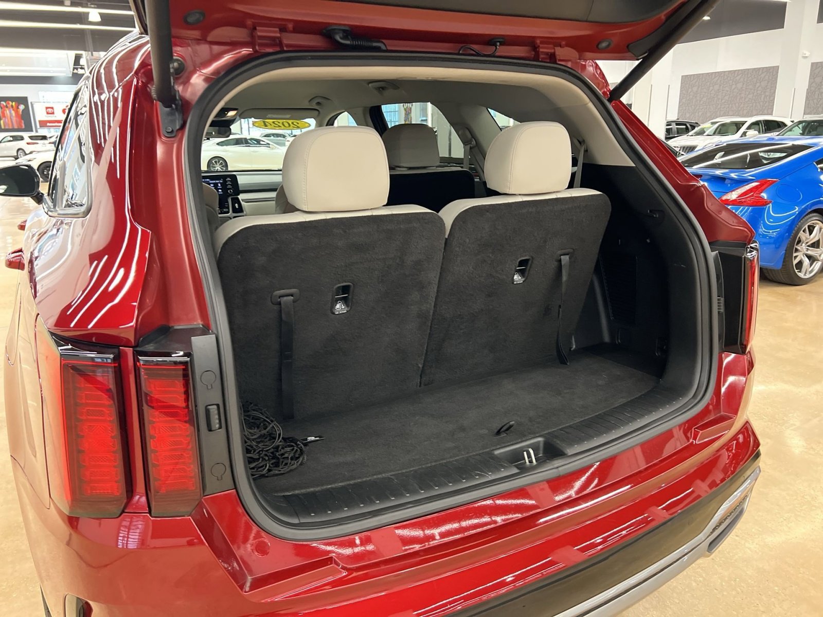 Used 2021 Kia Sorento EX image 27