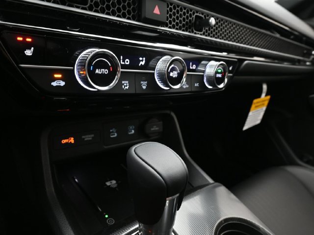 Used 2025 Honda Civic Sport image 15