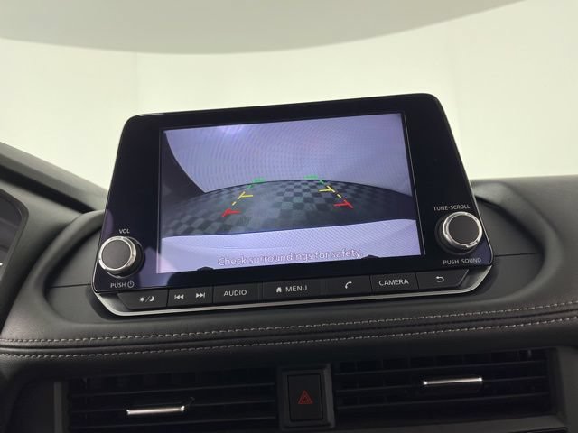 Used 2024 Nissan Rogue SV FWD image 27