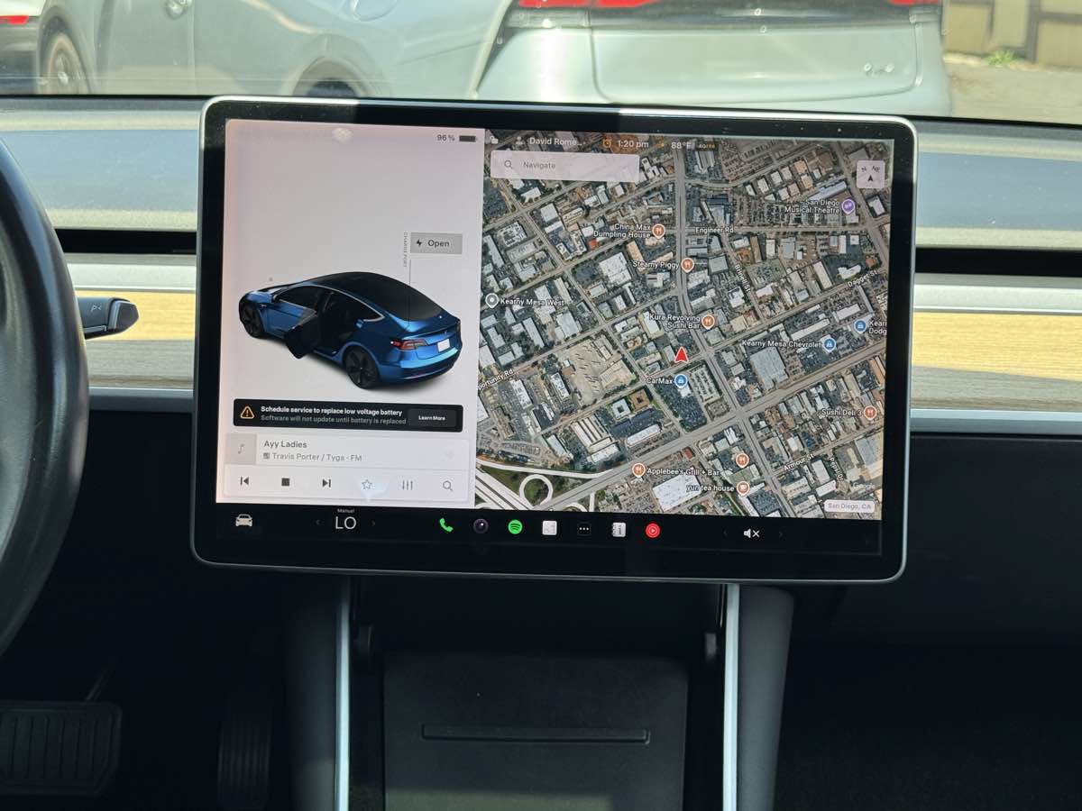 Used 2019 Tesla Model 3 Standard Range RWD image 24