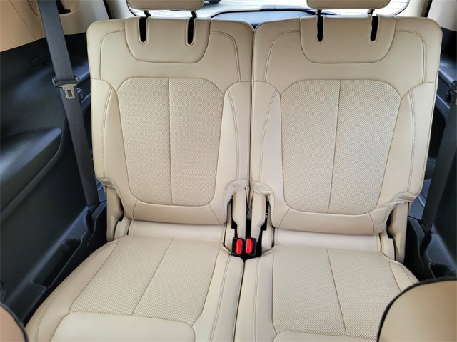 Used 2022 Jeep Grand Cherokee L Limited w/ Luxury Tech Group II image 14