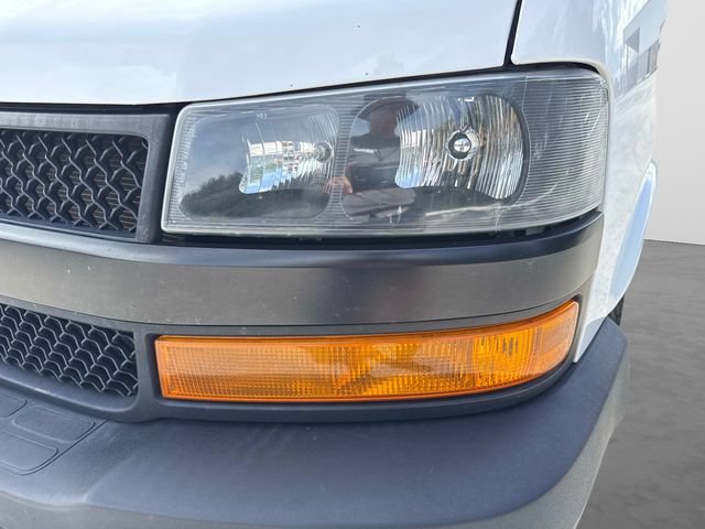 Used 2021 Chevrolet Express 2500 Extended w/ Driver Convenience Package RWD image 10