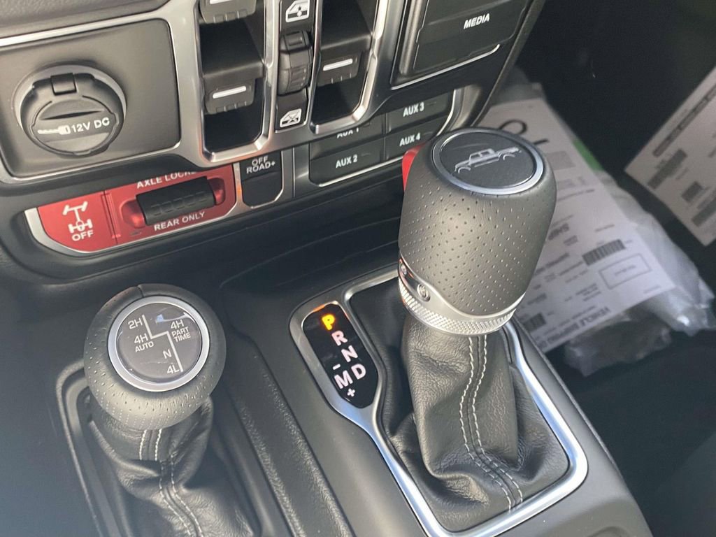 New 2026 Jeep Gladiator Mojave AWD/4WD image 25