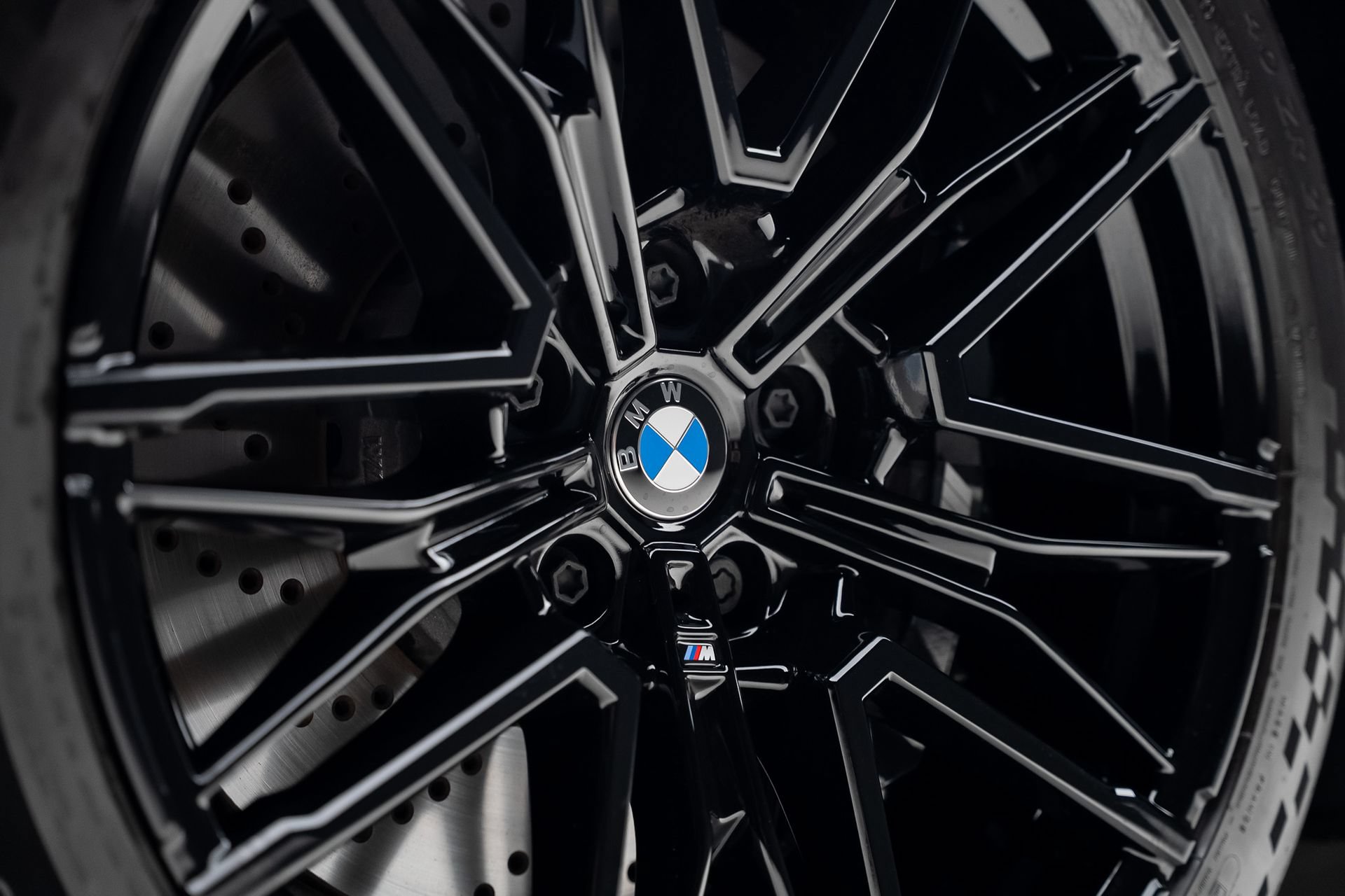 Used 2027 BMW M5 Touring AWD/4WD image 23