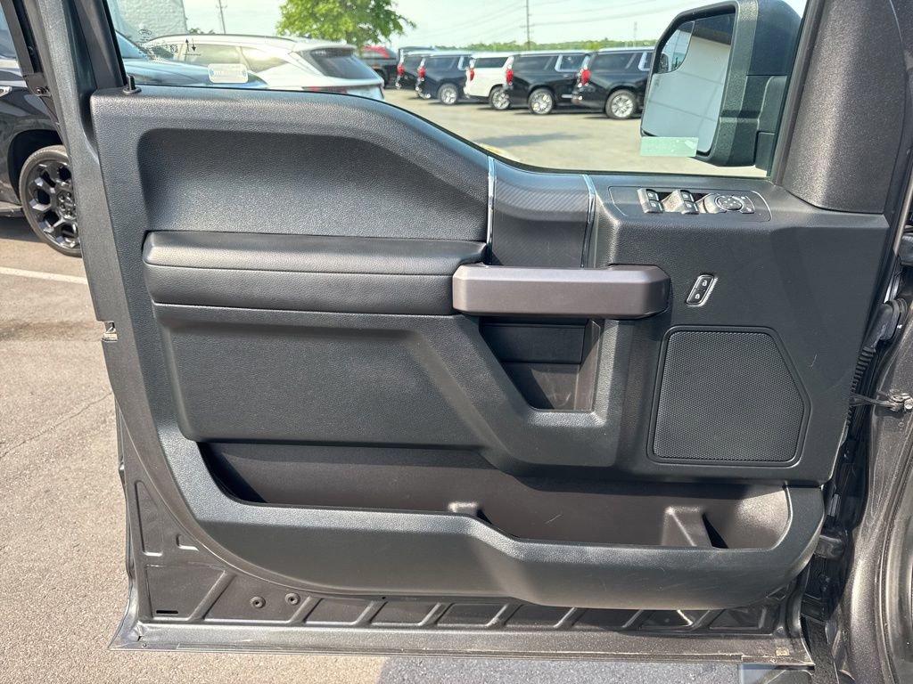 Used 2020 Ford F150 XLT w/ Equipment Group 302A Luxury AWD/4WD image 10