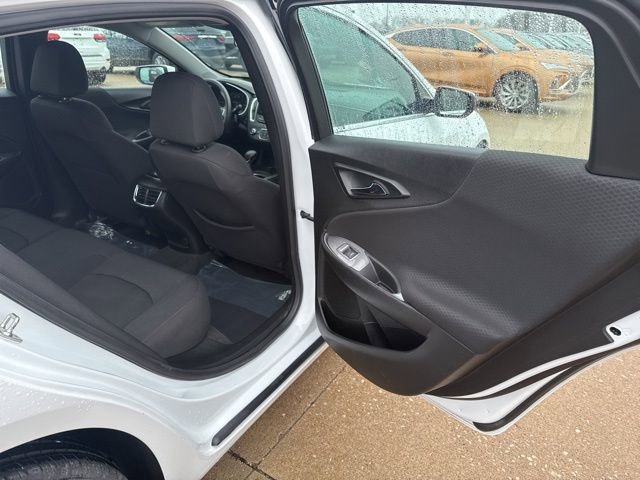Used 2024 Chevrolet Malibu LT image 37