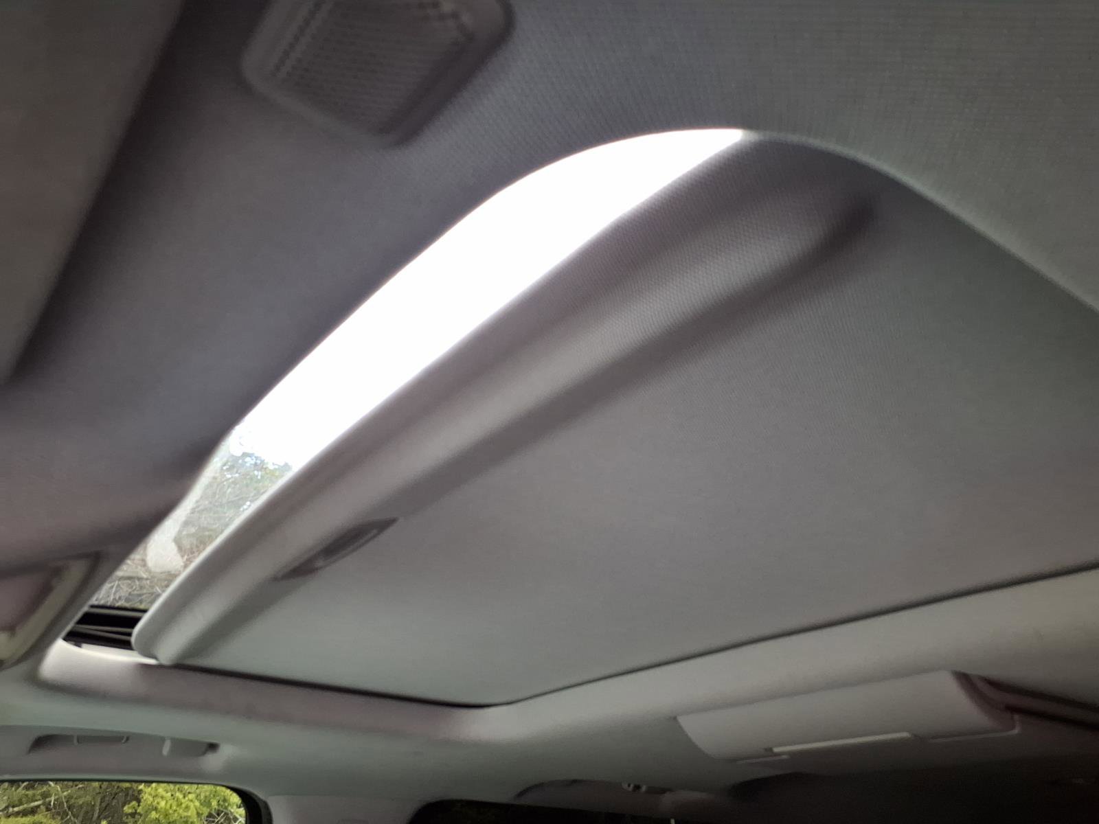 Used 2016 GMC Yukon Denali w/ Open Road Package image 25