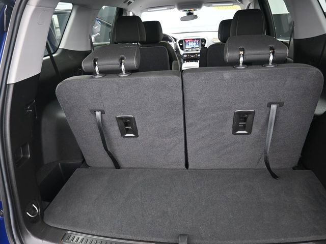 Used 2023 GMC Acadia SLE w/ Driver Convenience Package image 25