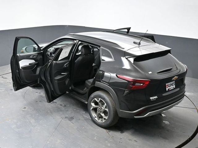 New 2026 Chevrolet Trax LT w/ Driver Confidence Package image 61