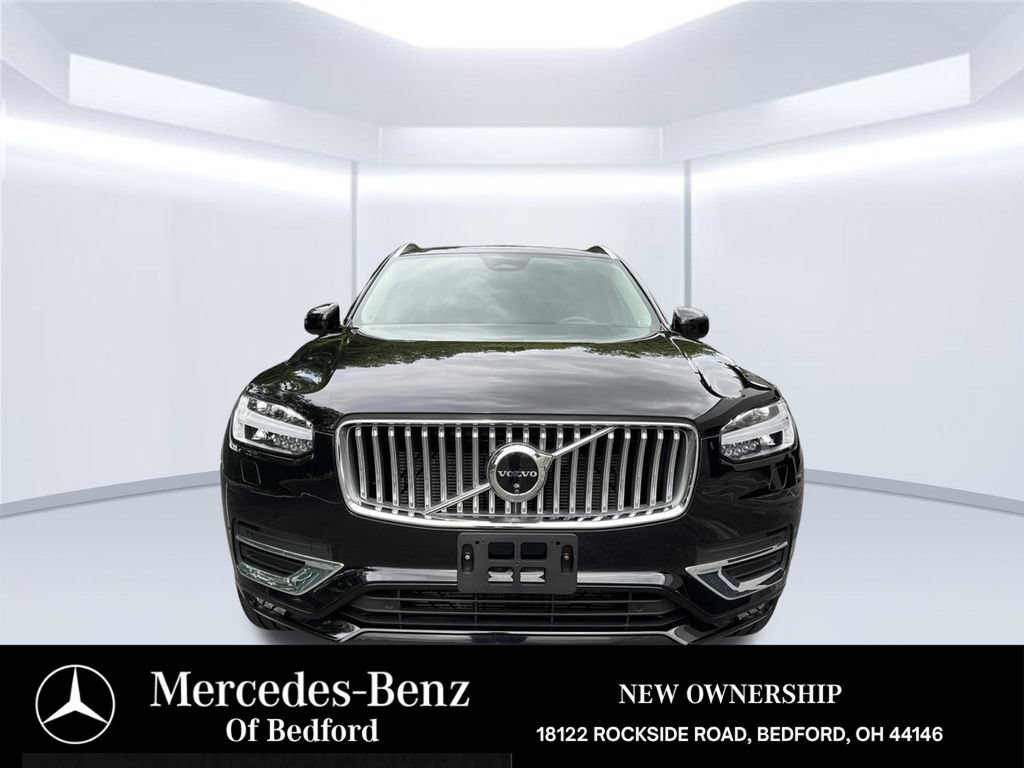 Used 2024 Volvo XC90 B5 Plus AWD/4WD image 8