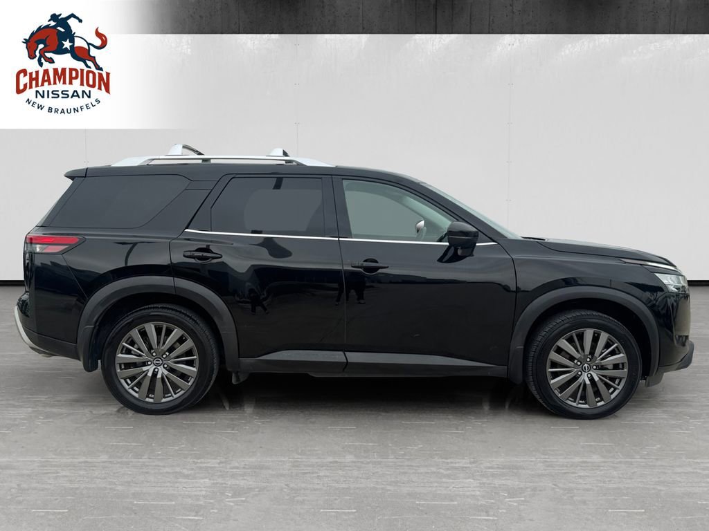 Used 2022 Nissan Pathfinder SL w/ SL Premium Package FWD image 6