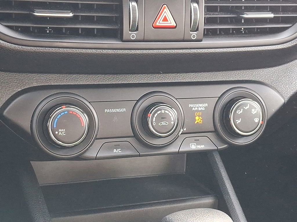 Used 2023 Kia Forte LXS image 15