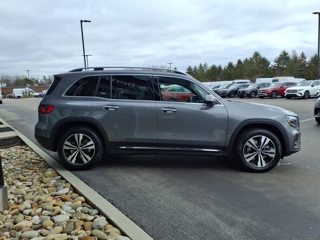 New 2026 Mercedes-Benz GLB 250 4MATIC image 7
