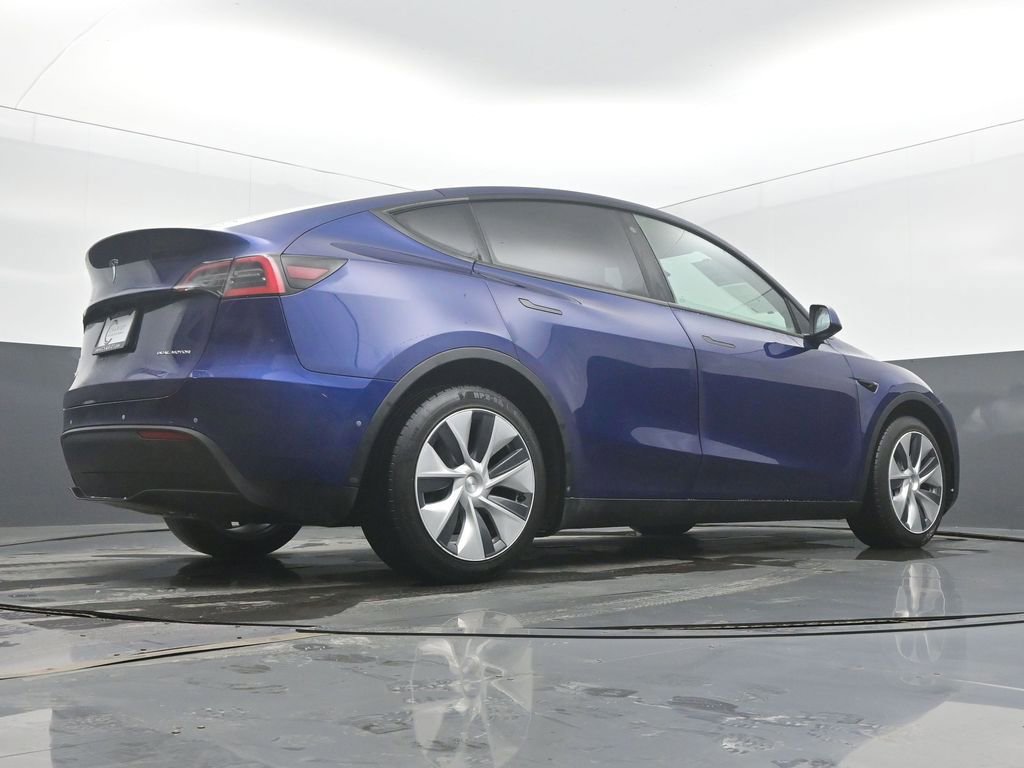 Used 2020 Tesla Model Y Long Range image 47