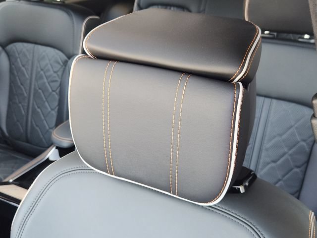 New 2026 Jeep Grand Wagoneer Summit AWD/4WD image 10
