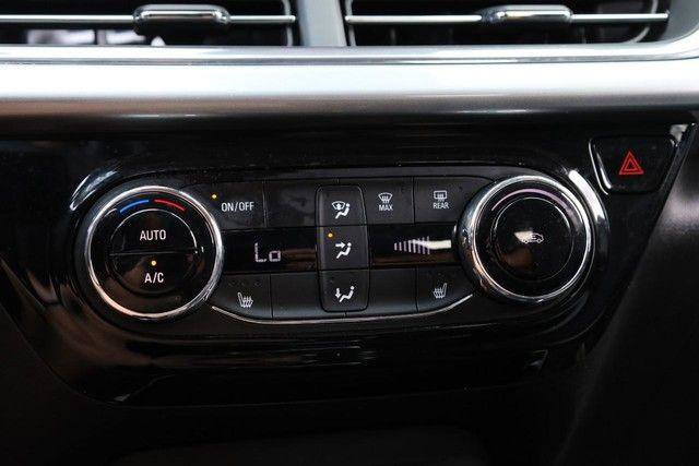 Used 2025 Chevrolet Trax LT w/ LT Convenience Package FWD image 13