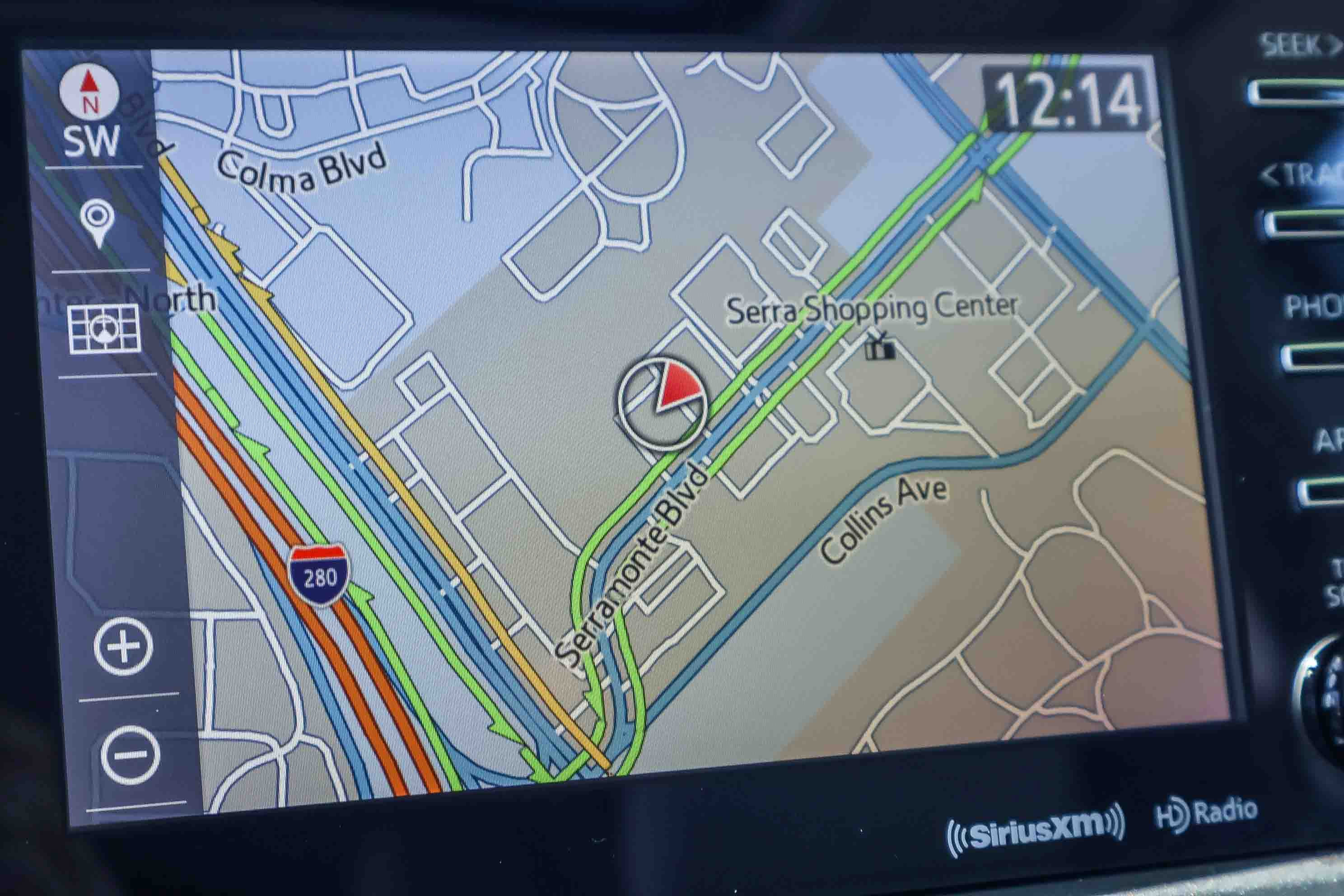 Used 2020 Toyota Sienna XLE w/ XLE Navigation Package AWD/4WD image 6