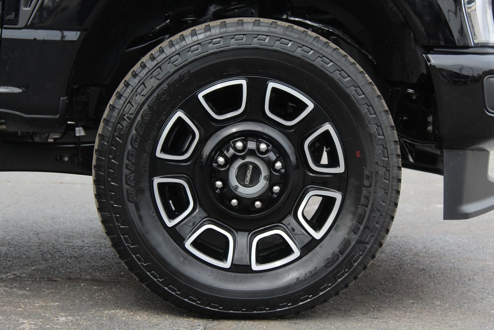 New 2026 Ford F250 4x4 Crew Cab Super Duty image 25