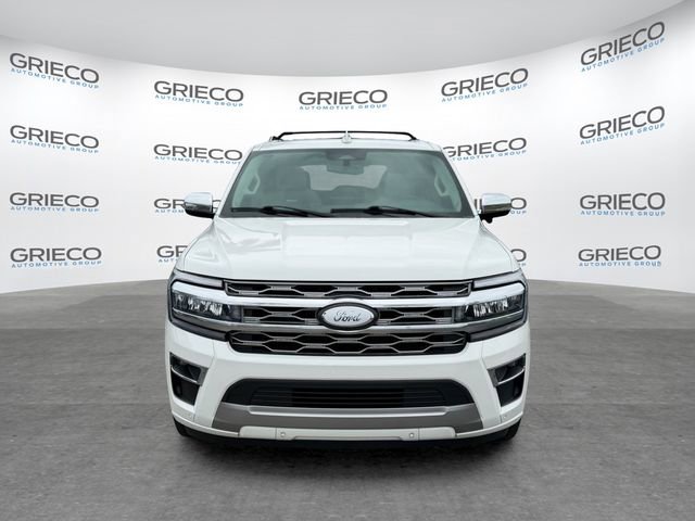 Used 2023 Ford Expedition Platinum RWD image 2
