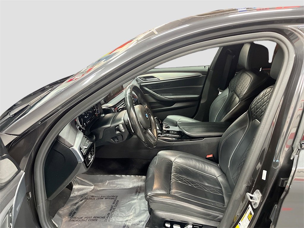 Used 2019 BMW M550i xDrive image 22