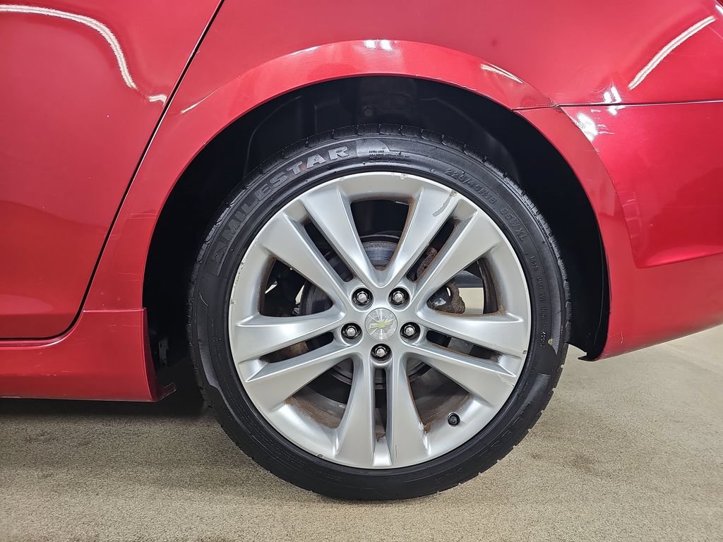Used 2014 Chevrolet Cruze LTZ w/ RS Package FWD image 38