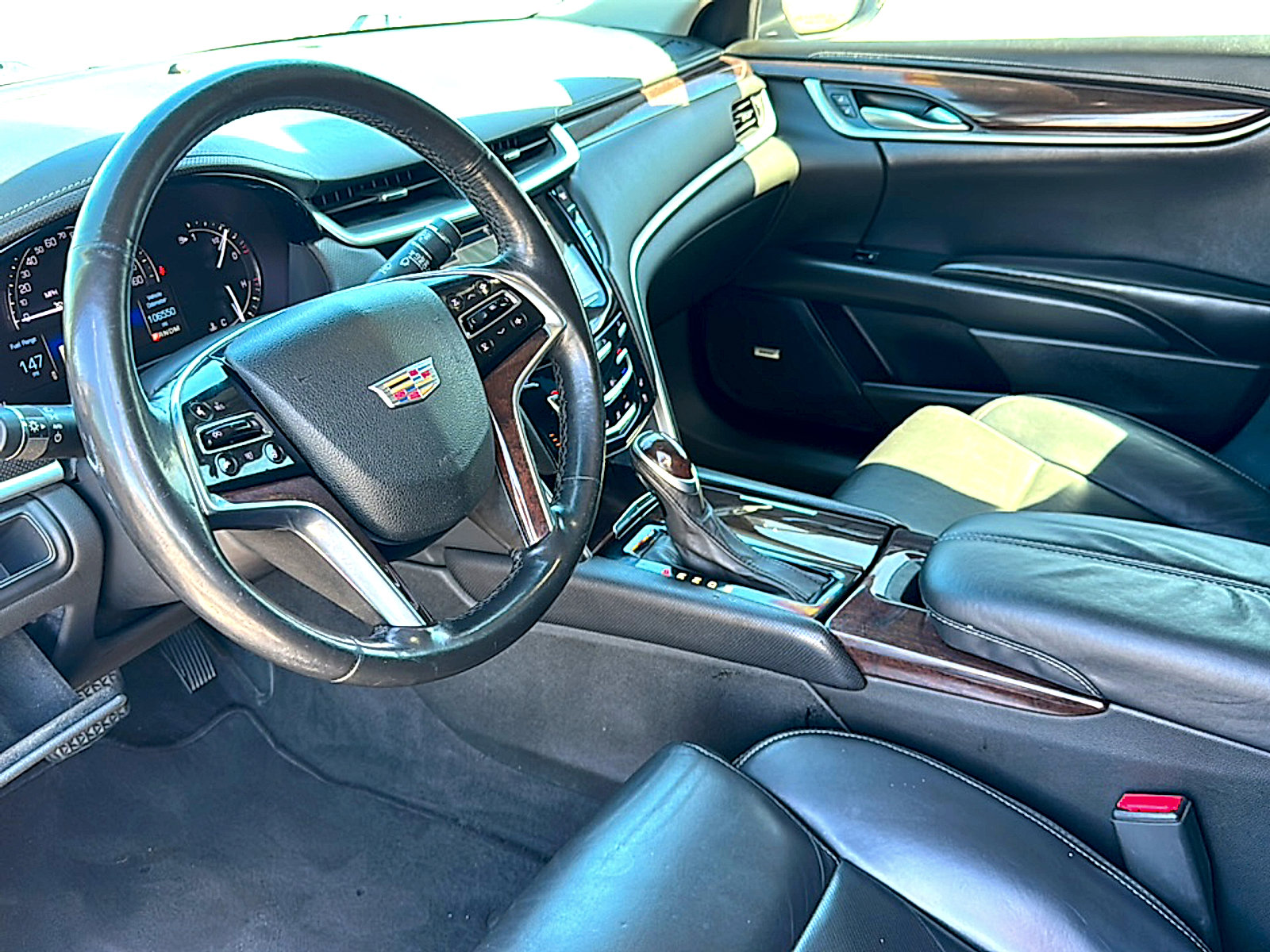 Used 2017 Cadillac XTS Luxury image 12