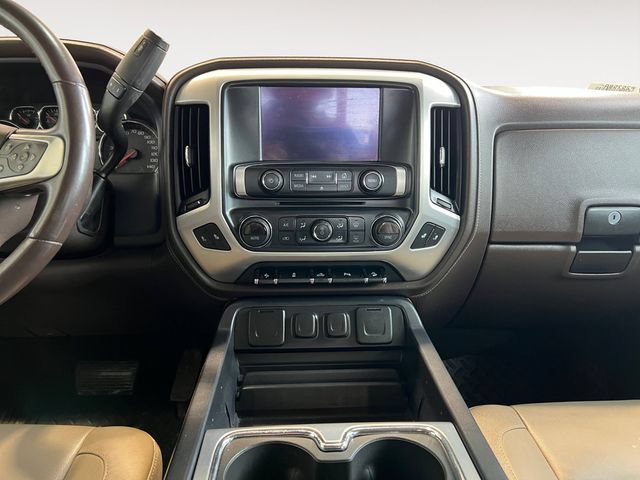 Used 2015 GMC Sierra 1500 SLT w/ SLT Preferred Package AWD/4WD image 9