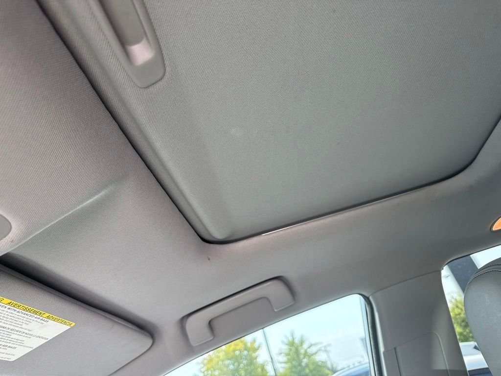 Used 2015 Toyota Highlander XLE FWD image 6