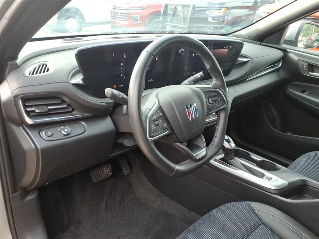 Used 2024 Buick Envista Preferred w/ Convenience I Package FWD image 18