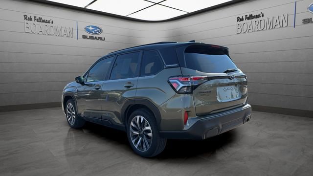 Used 2025 Subaru Forester Touring image 7