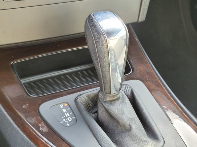 Used 2012 BMW 328i Convertible RWD image 21