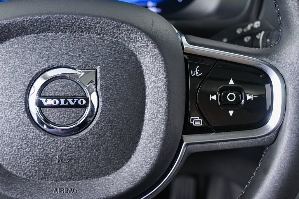 Certified 2024 Volvo XC90 T8 Ultimate w/ Lounge Package AWD/4WD image 13