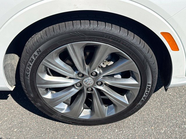 Used 2025 Buick Envista Avenir FWD image 31