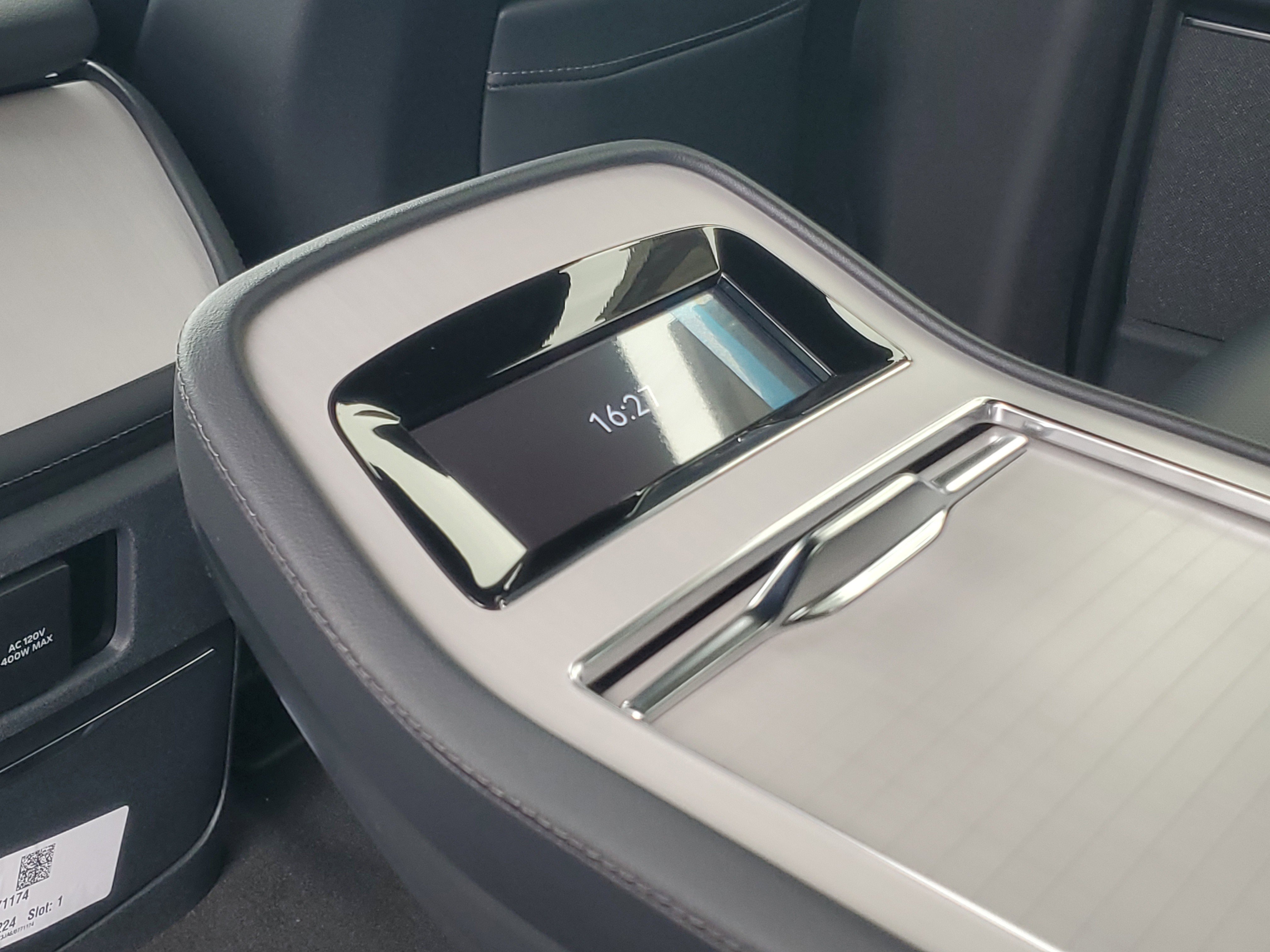 New 2026 Lincoln Navigator Reserve image 29