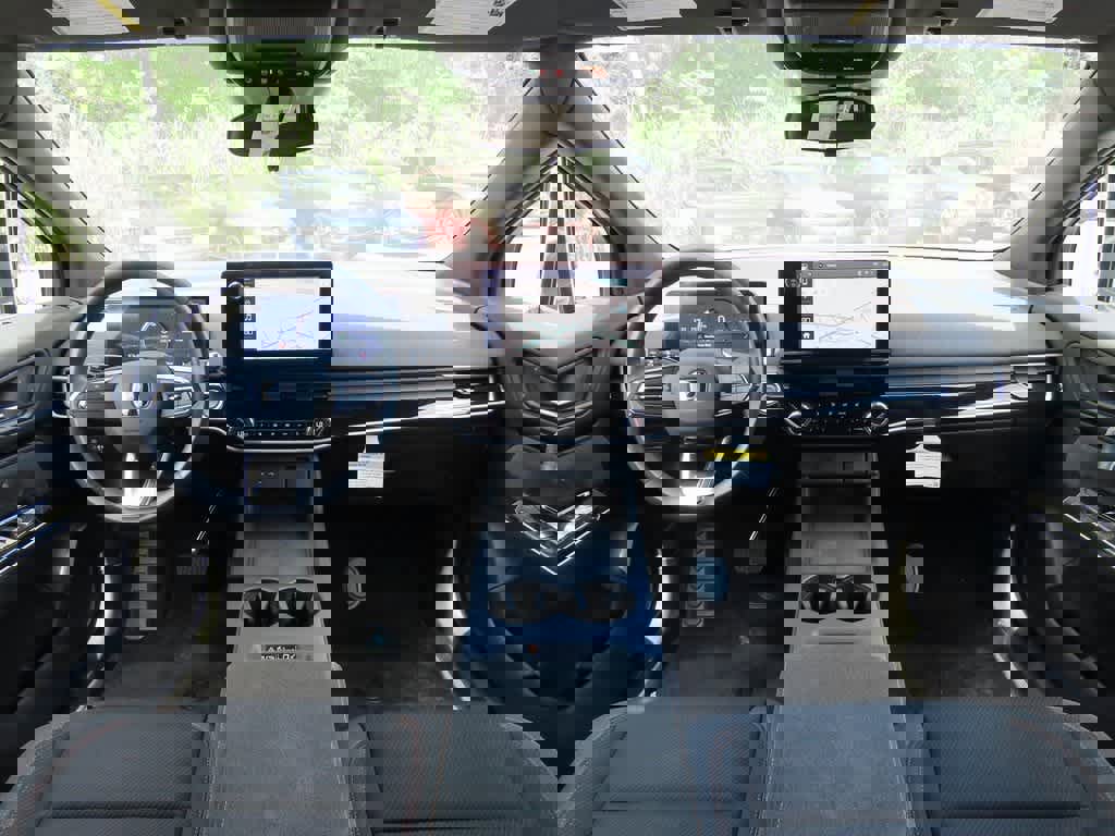 New 2026 Honda Prologue EX image 16