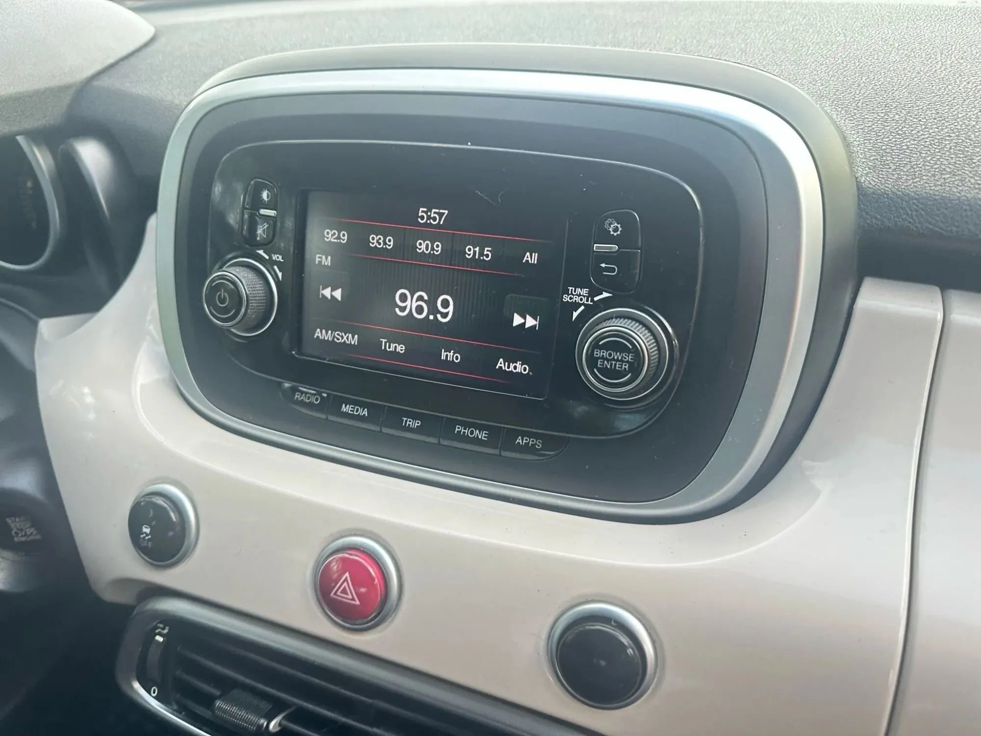 Used 2016 FIAT 500X Easy FWD image 14