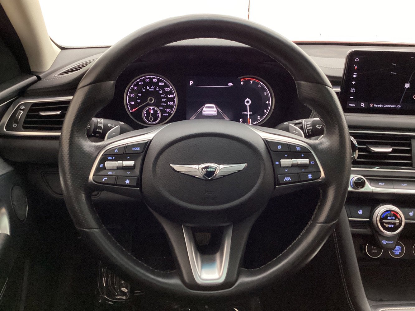 Used 2022 Genesis G70 2.0T w/ Prestige Package image 31