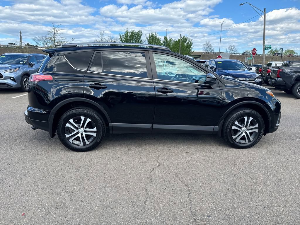 Used 2018 Toyota RAV4 LE w/ All Weather Liner Package AWD/4WD image 9
