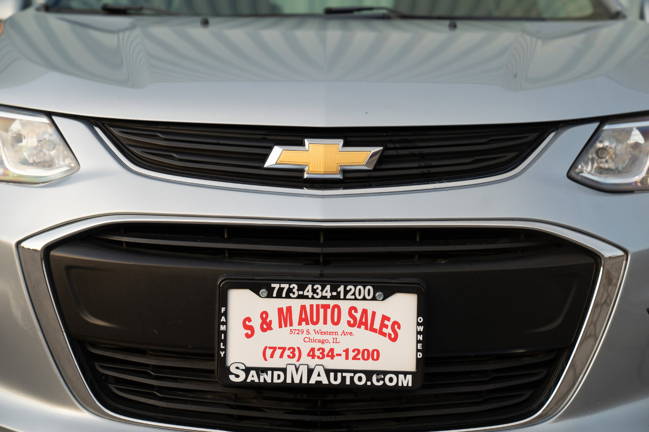 Used 2018 Chevrolet Sonic LT image 4