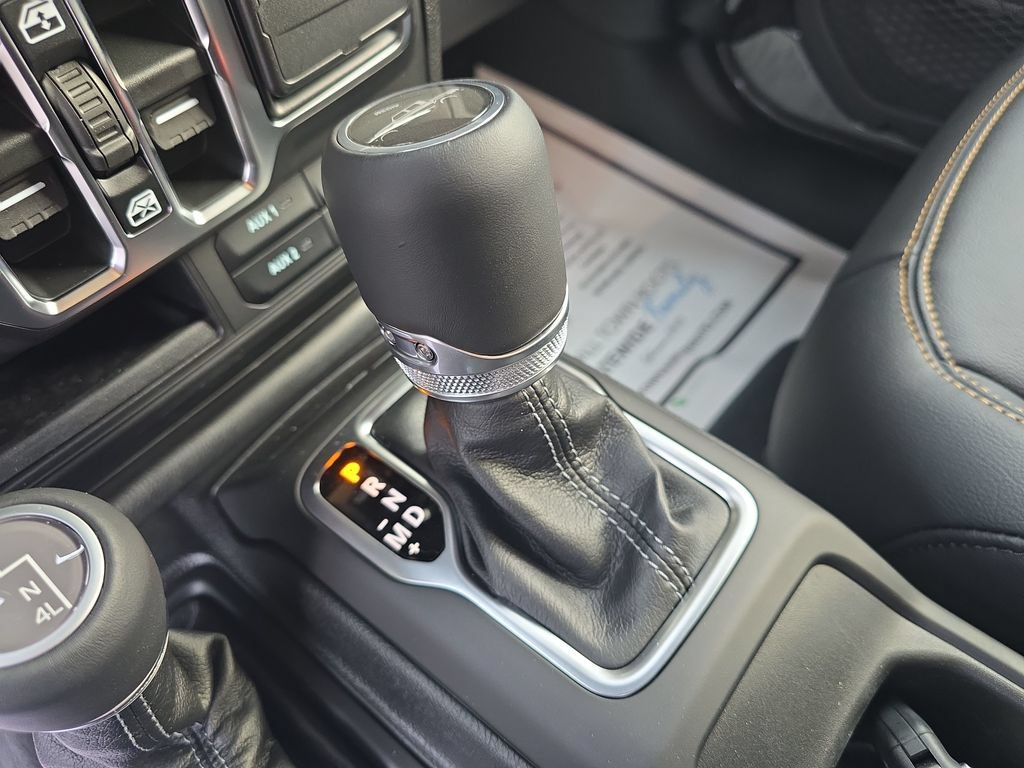 New 2026 Jeep Gladiator Sport AWD/4WD image 23